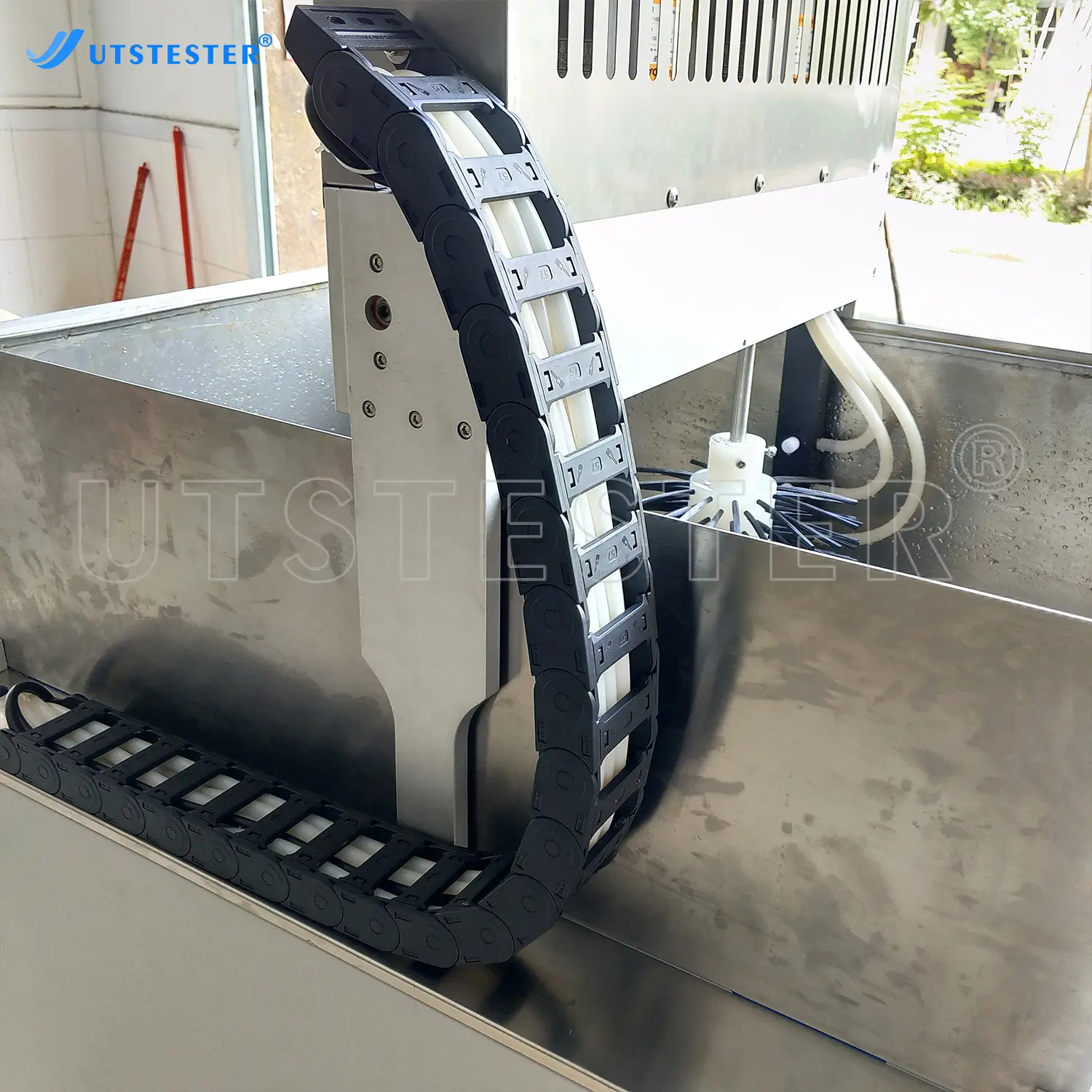H009 Shoe Waterproofness Tester 5.jpg