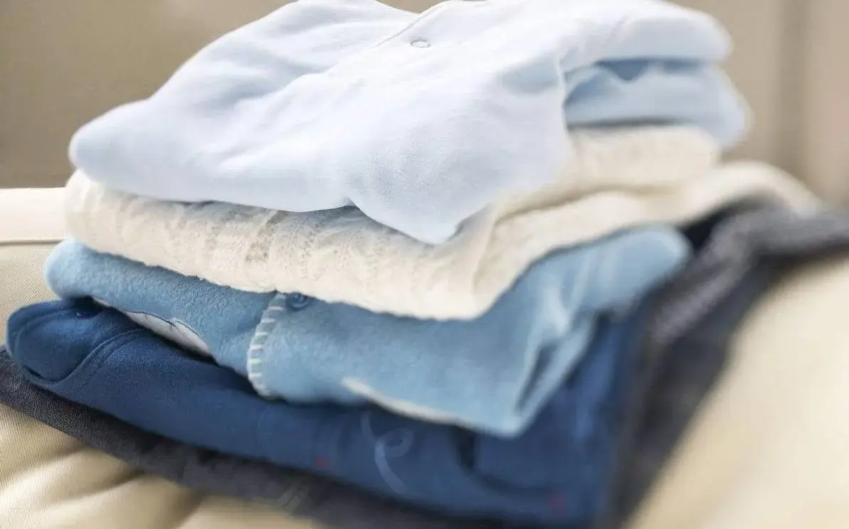 GARMENT