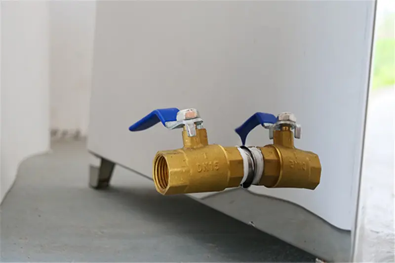 drainage outlet