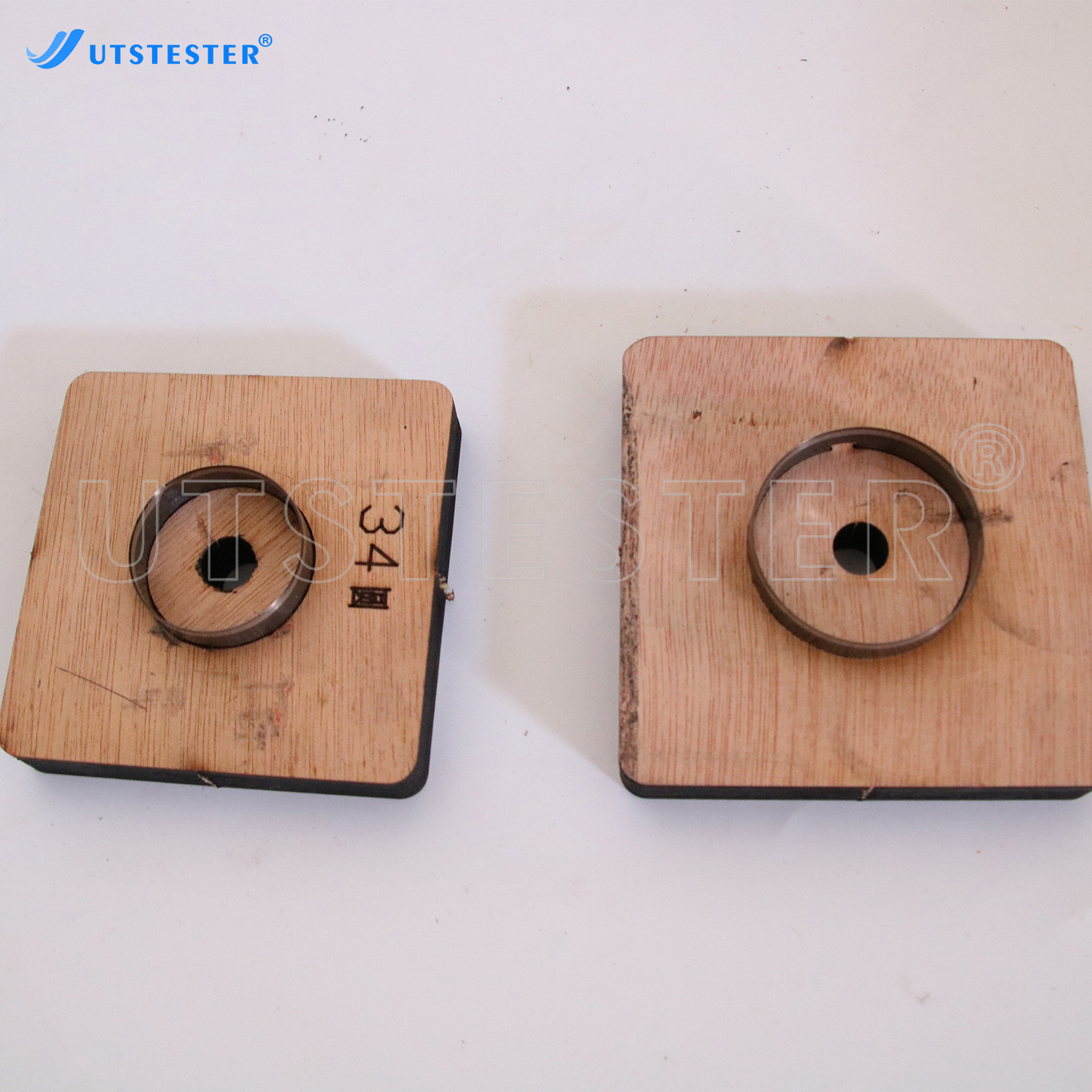 H071 Water Vapour Absorption Tester5.jpg