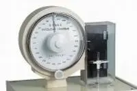 F008