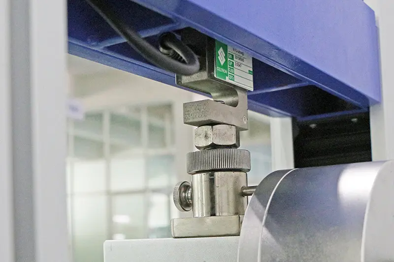 Sensor