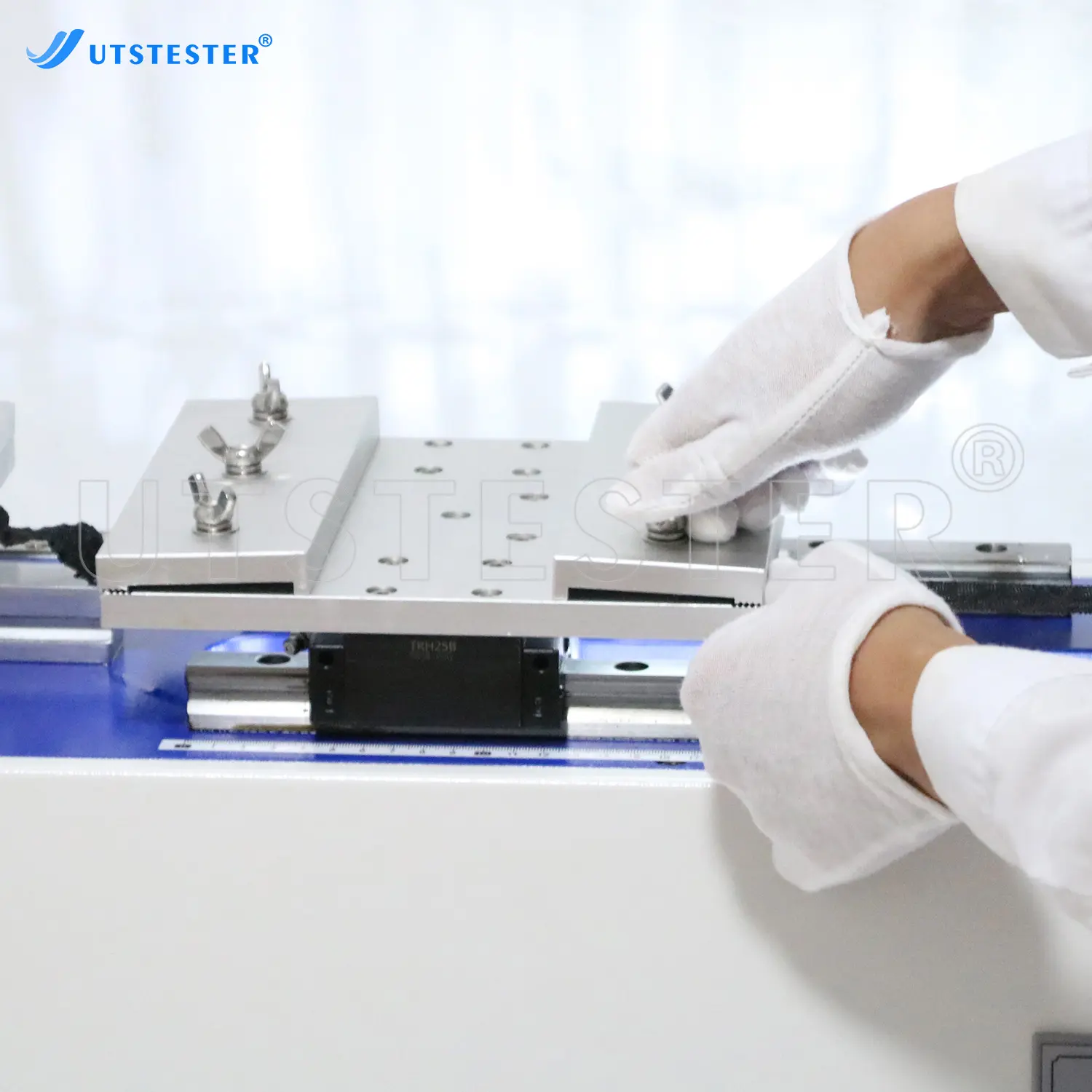 H039 Elastic Tape Fatigue Tester6.jpg