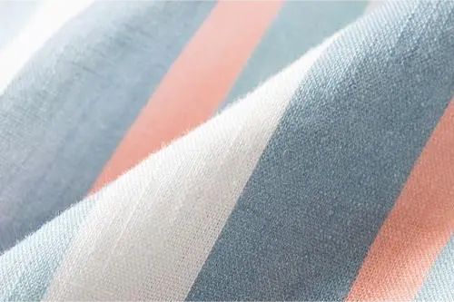 WOVEN FABRIC