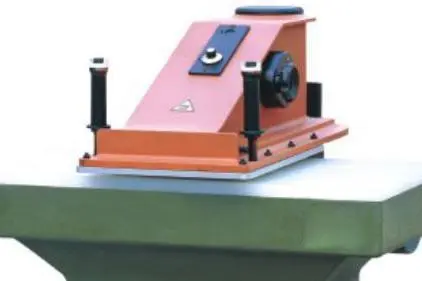 M096